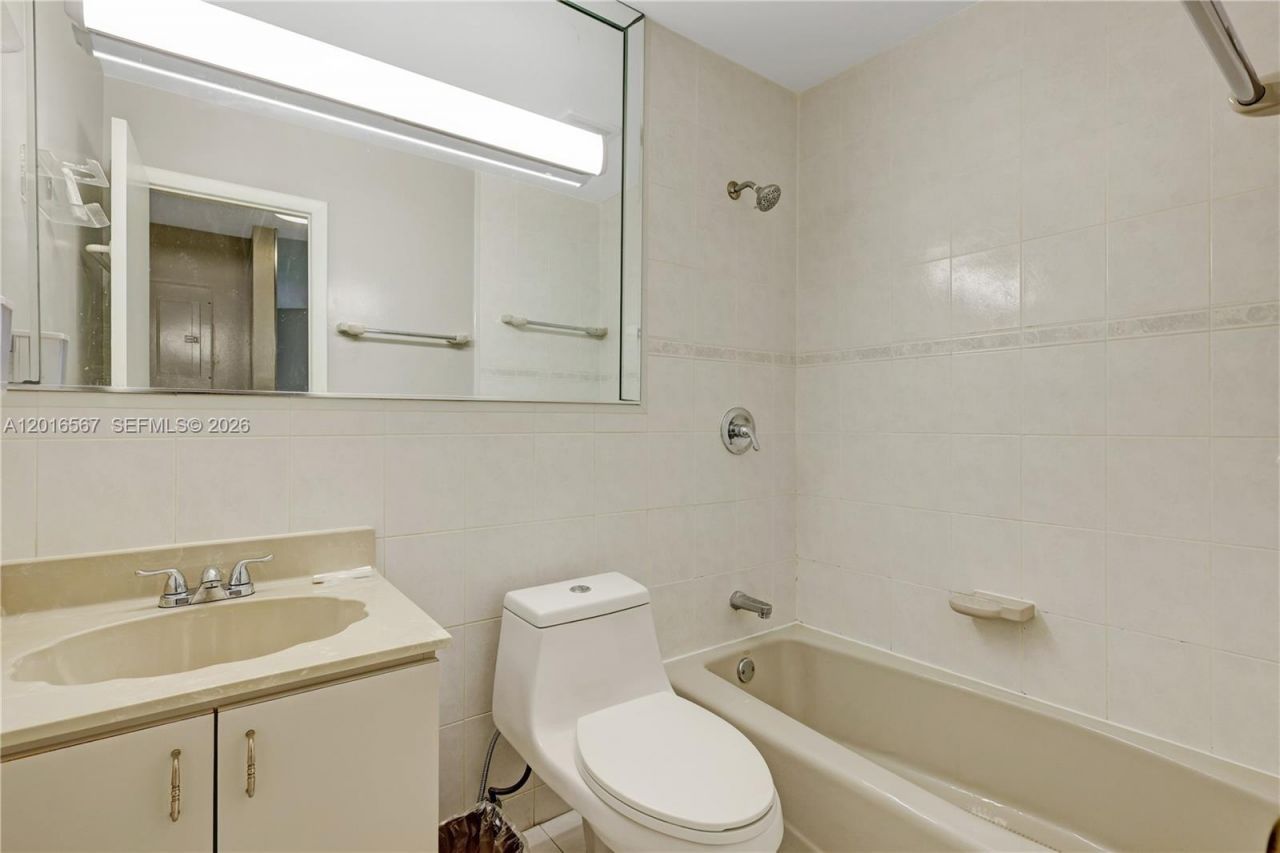 1620 SW 124th Pl , Unit 1, Miami, FL 33175 Photo
