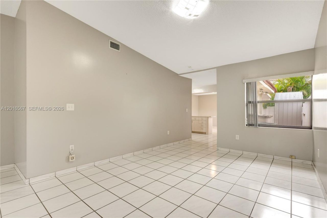 1620 SW 124th Pl , Unit 1, Miami, FL 33175 Photo