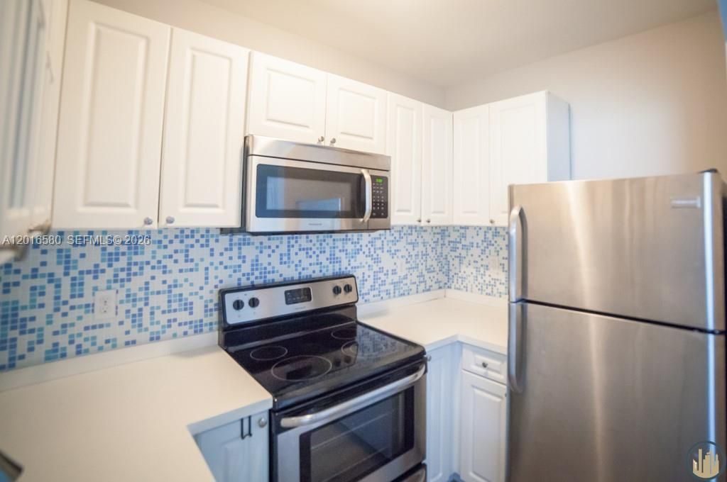 53 NE 49th St, Unit 4, Miami, FL 33137 Photo