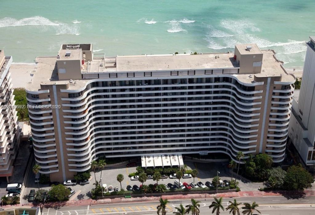5555 Collins Ave , Unit 14U, Miami Beach, FL 33140 Photo