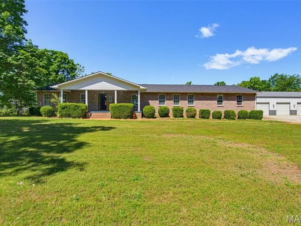 105 Ripley 142E-20F , Doniphan, MO 63935