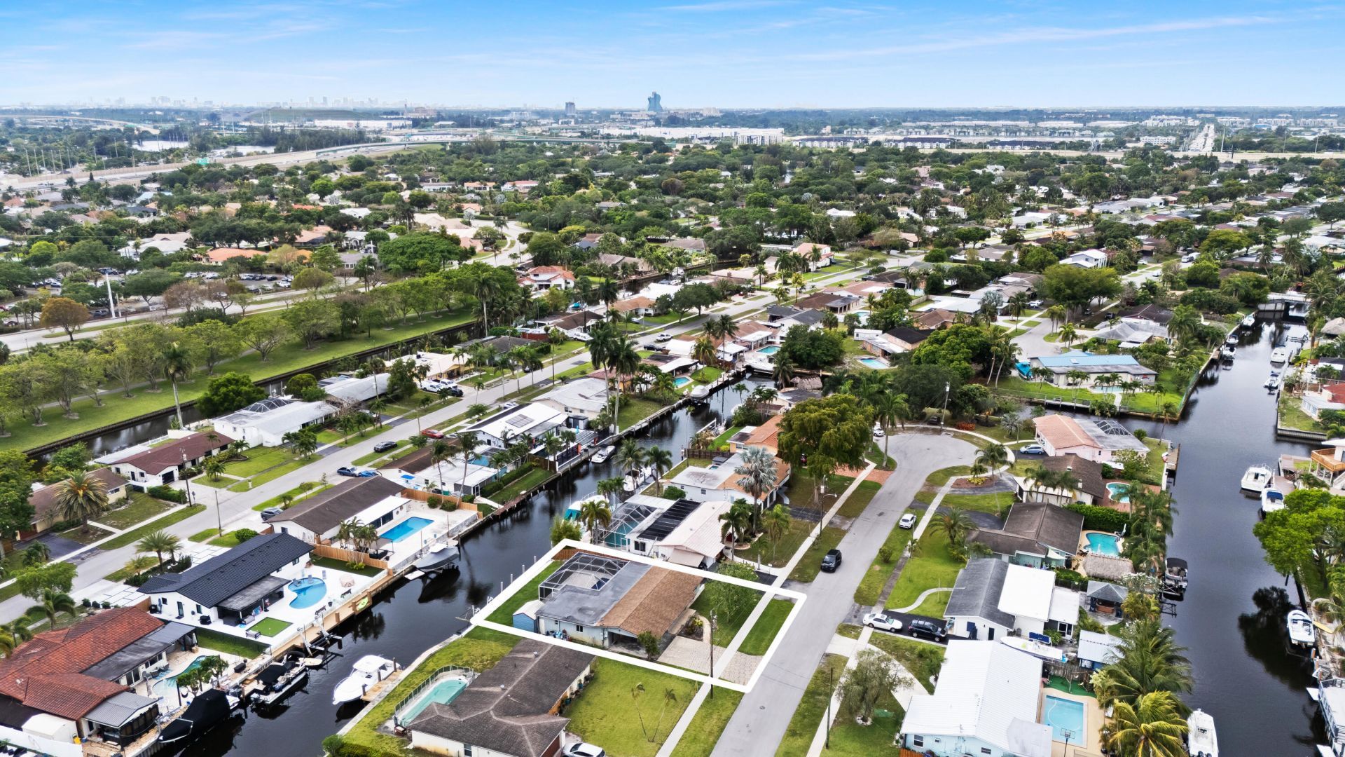 1340 SW 56th Avenue, Plantation, FL 33317 Photo
