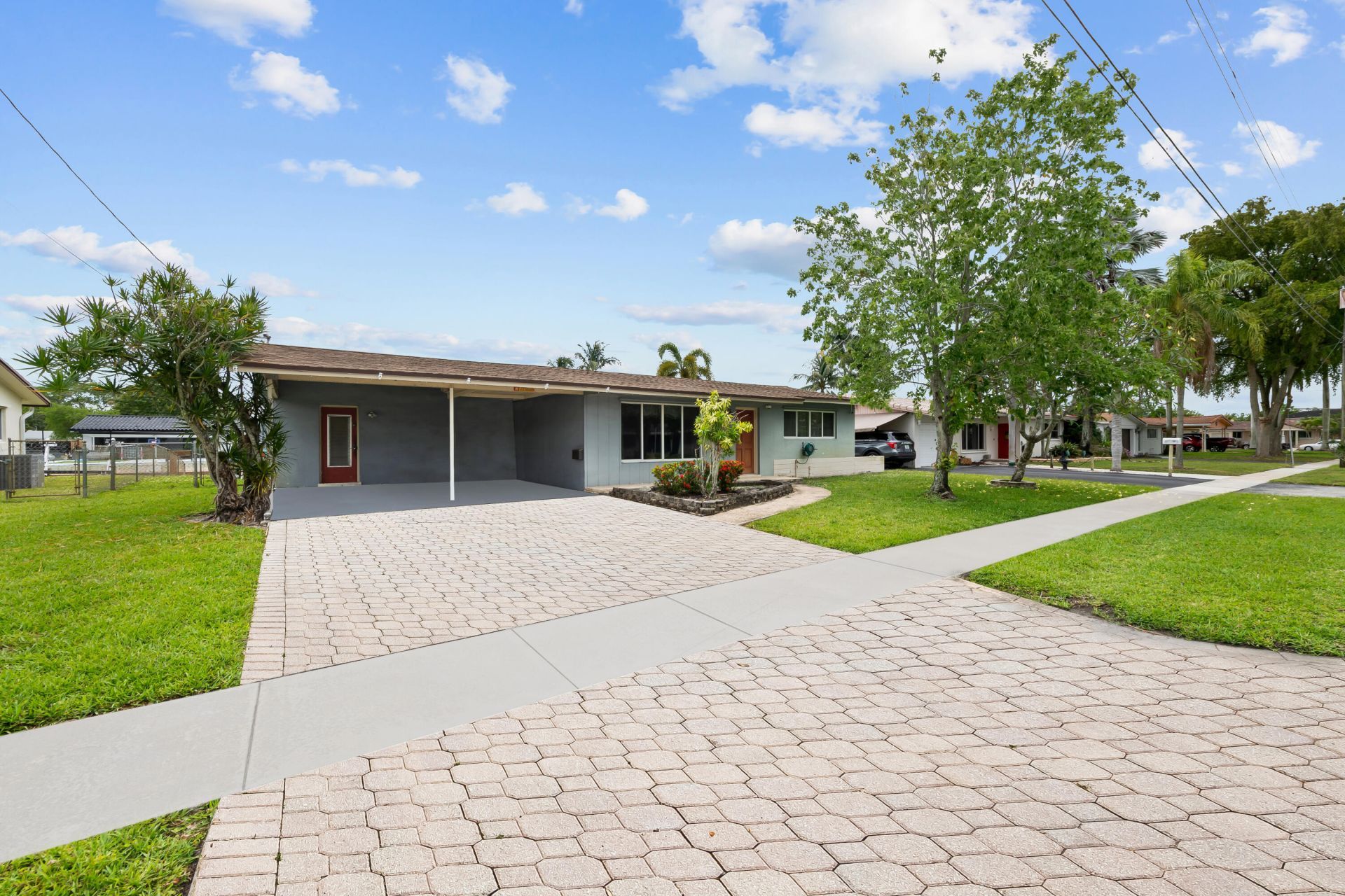 1340 SW 56th Avenue, Plantation, FL 33317 Photo