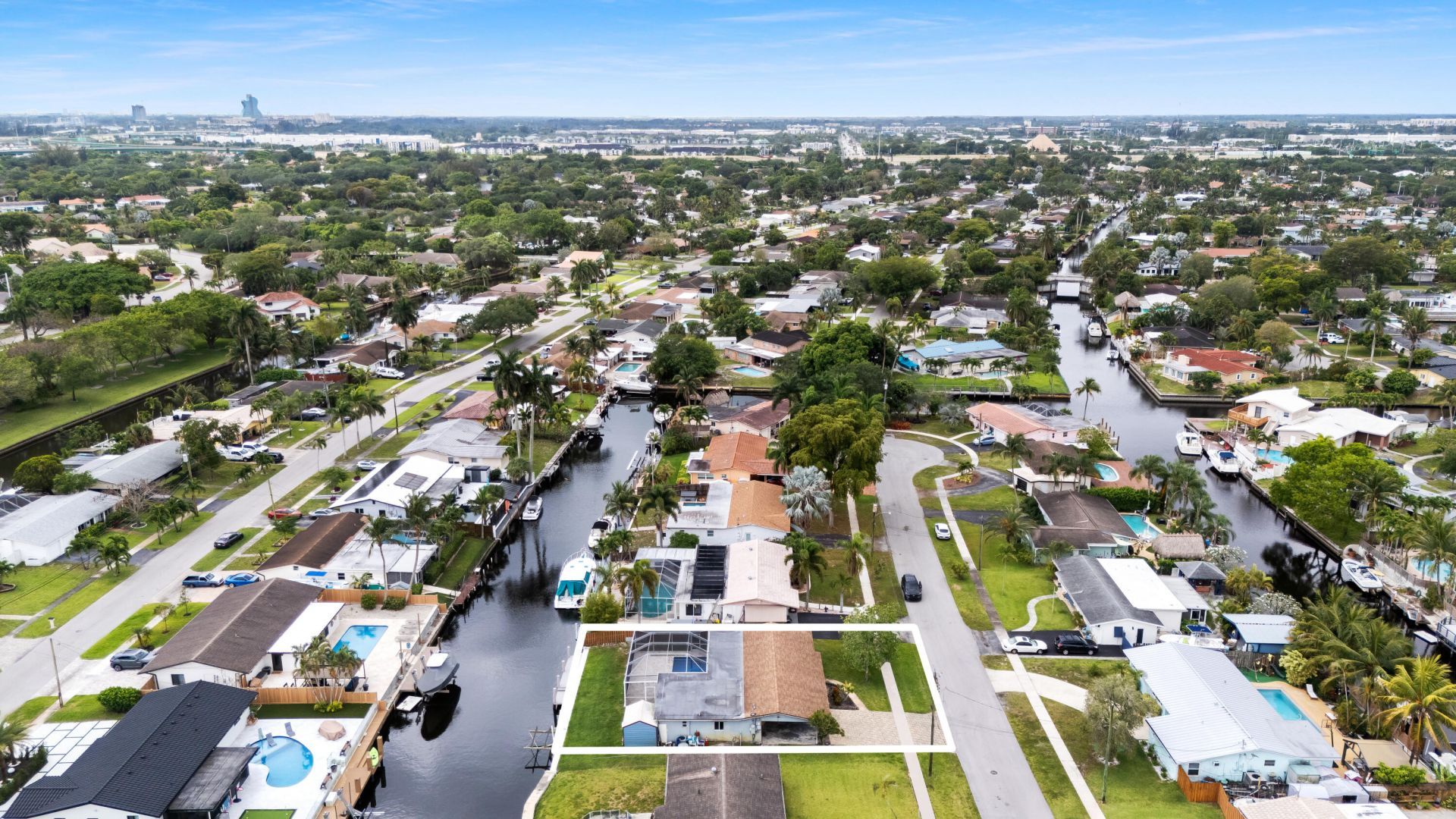 1340 SW 56th Avenue, Plantation, FL 33317 Photo