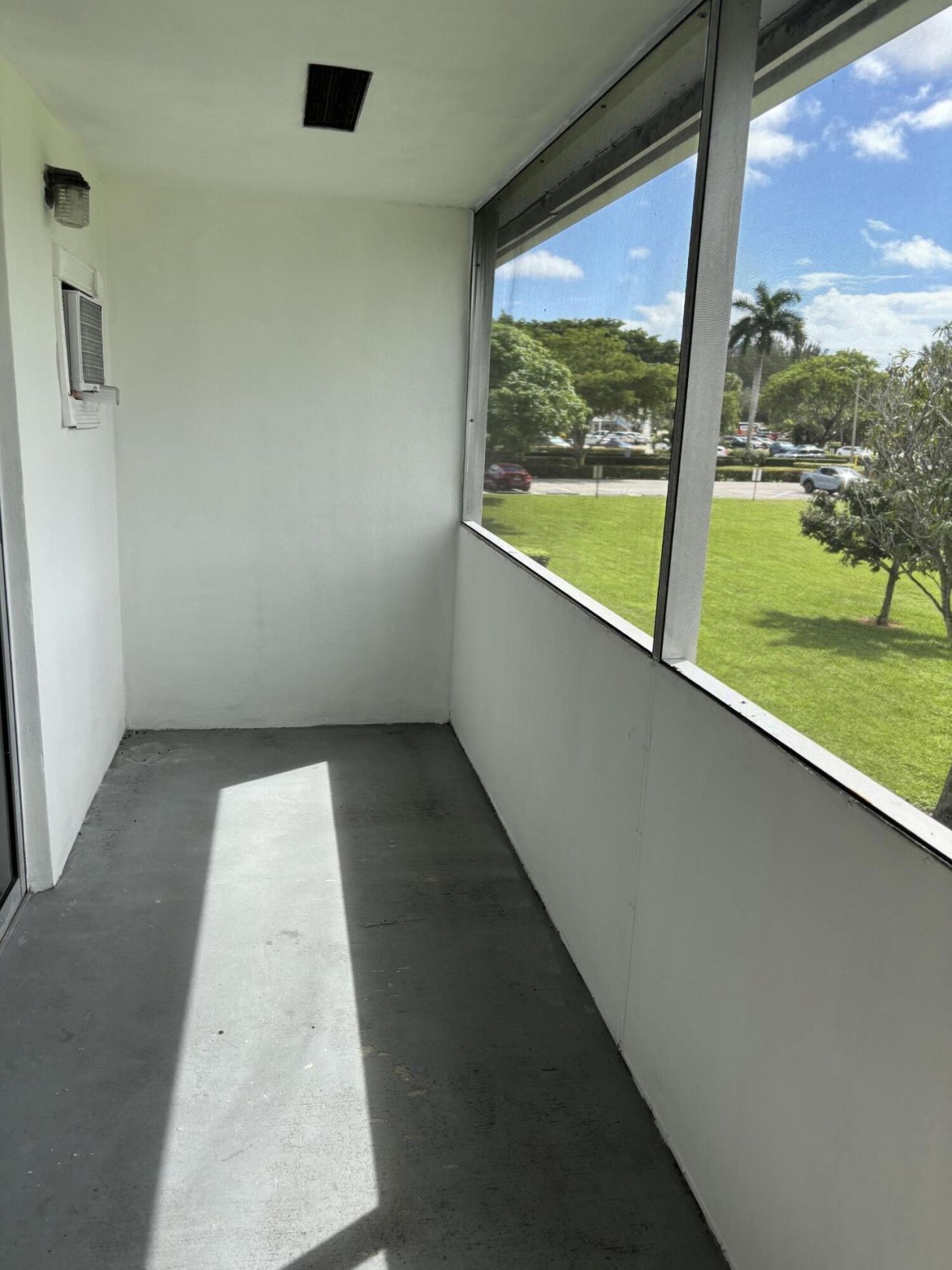 218 Windsor J, West Palm Beach, FL 33417 Photo