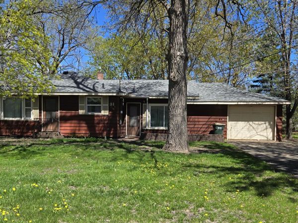 31 1st Street N, Waite Park, MN 56387