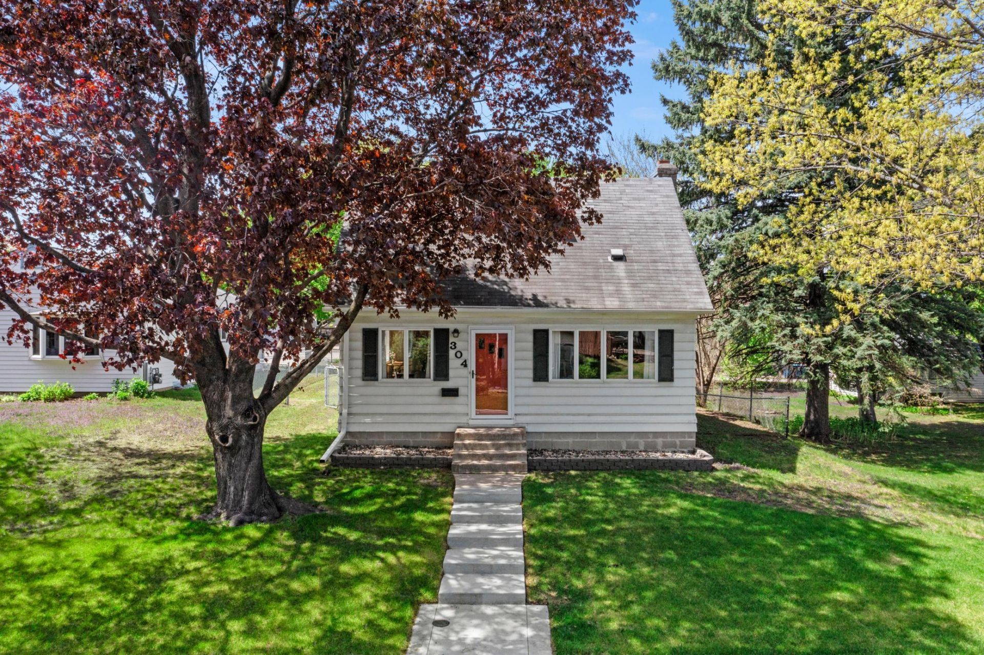 304 Madison Avenue S Edina, MN 55343