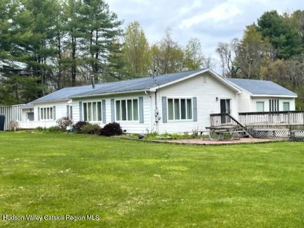 29 Sherwood Forest Road, Cornwallville, NY 12418