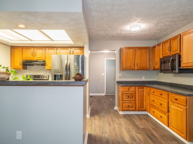 411 Birdsong Drive, Vandalia, OH 45377 Photo 7