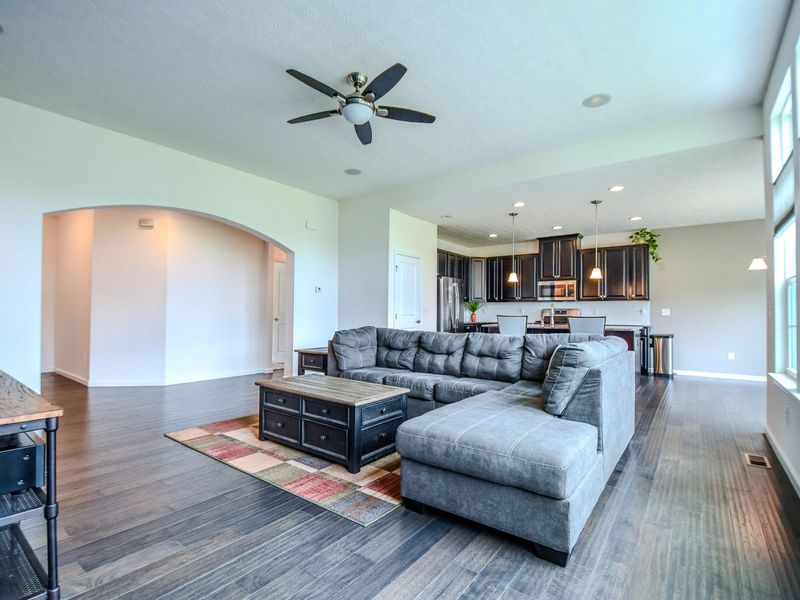 1136 Red Maple Drive, Troy, OH 45373 Photo 7