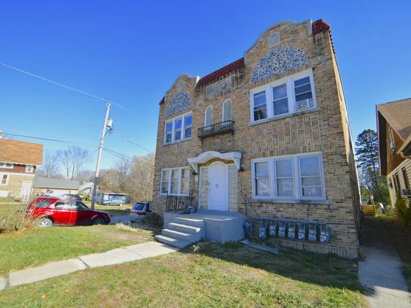 4480 N Hopkins St, Milwaukee, WI 53209
