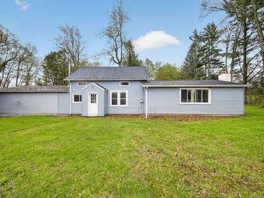 2421 Shamrock Road, Skaneateles, NY 13152
