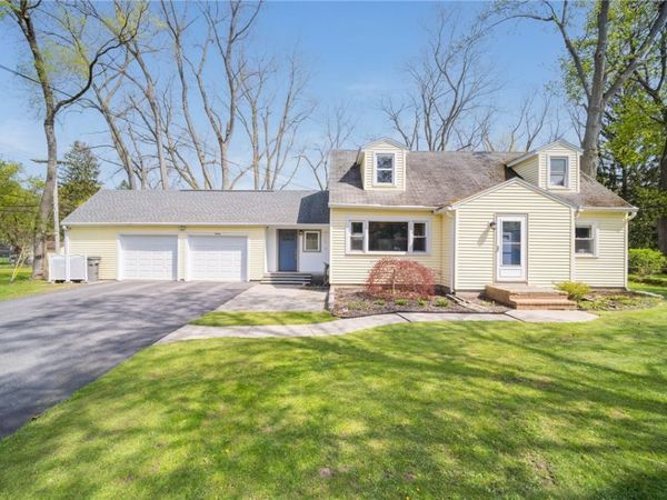 994 Gravel Road , Webster, NY 14580