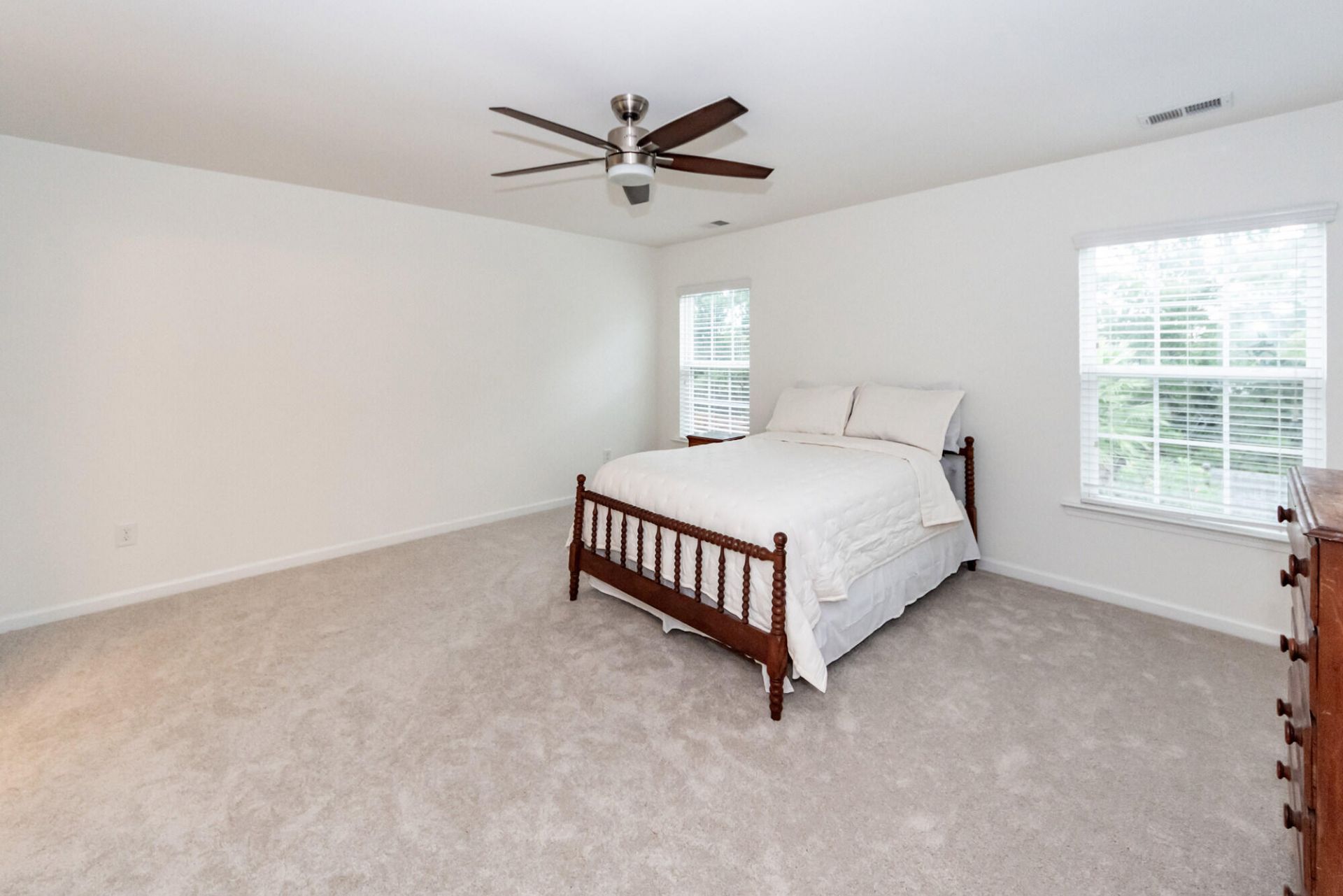 447 Whispering Breeze Lane Photo 21