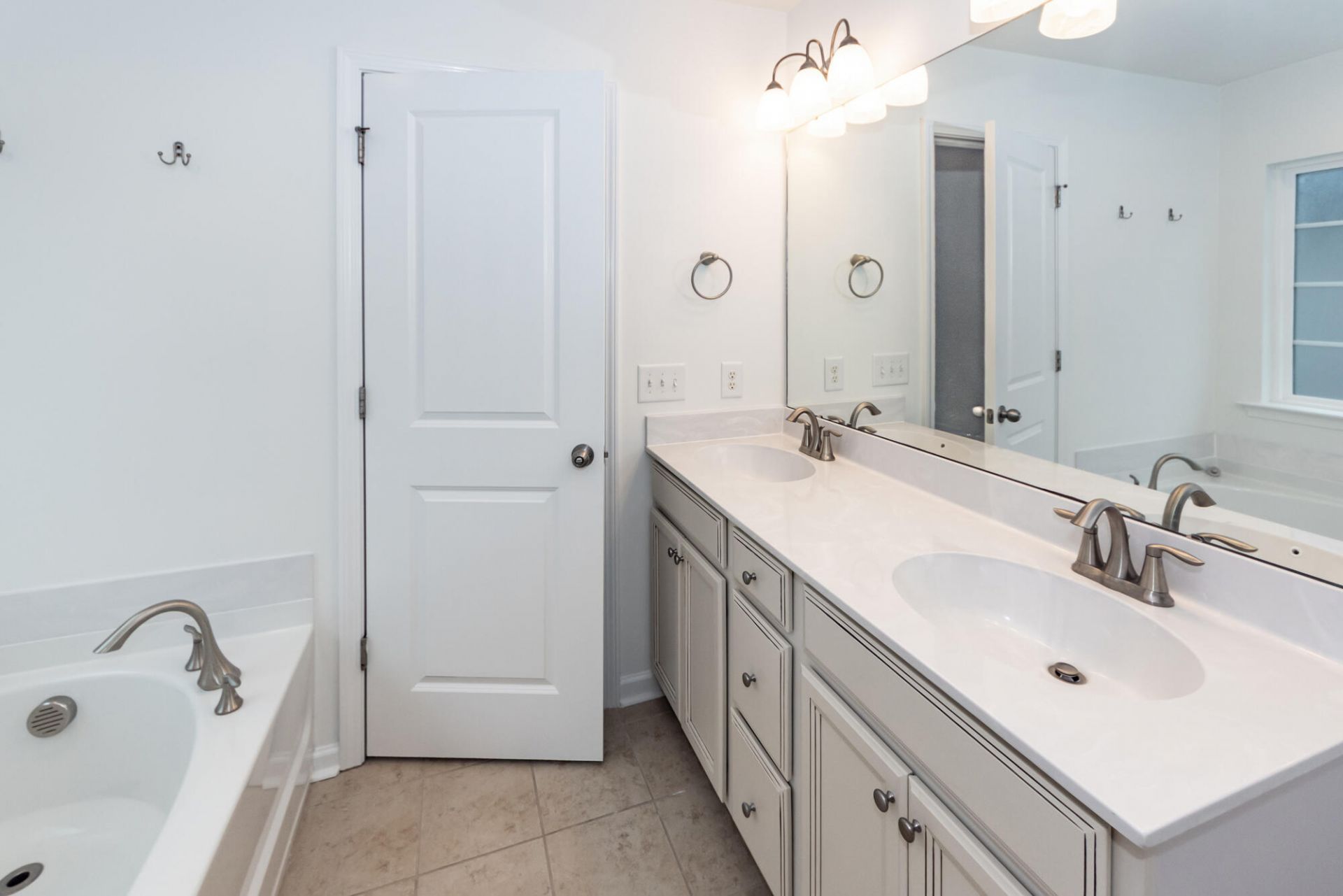 447 Whispering Breeze Lane Photo 27