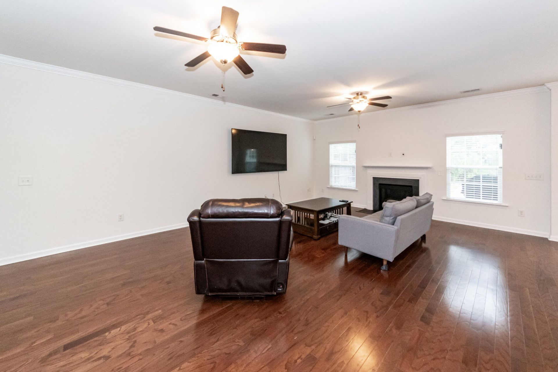 447 Whispering Breeze Lane Photo 7