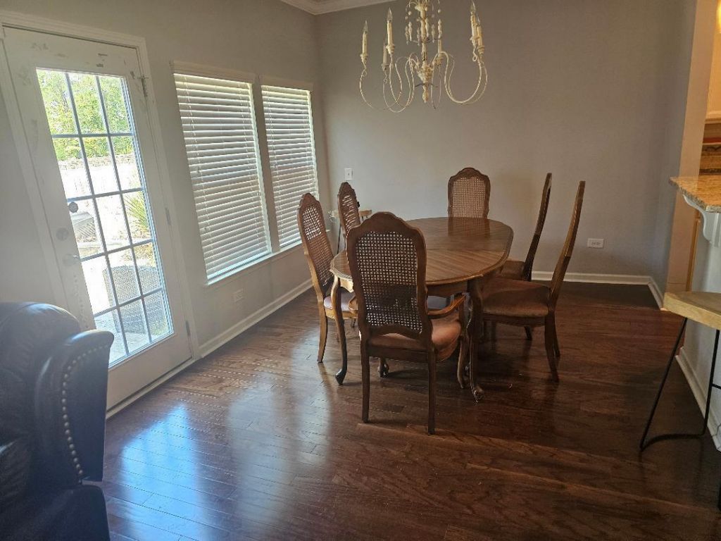 447 Whispering Breeze Lane Photo 8
