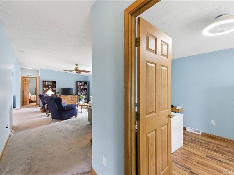 2310 Mallory Court, Unit 8, Fairborn, OH 45324 Photo 12