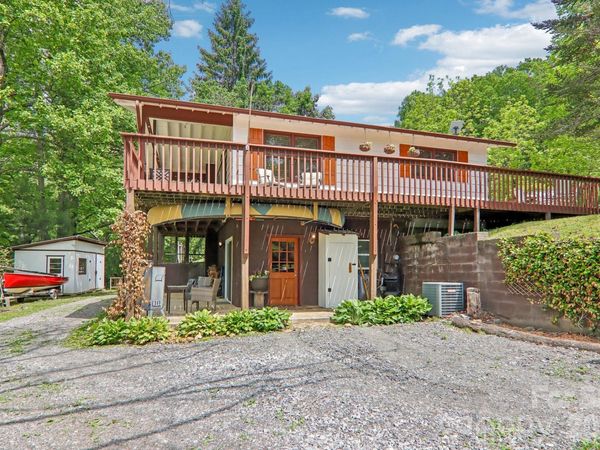 34 Lindsey Hill Lane , Zirconia, NC 28790