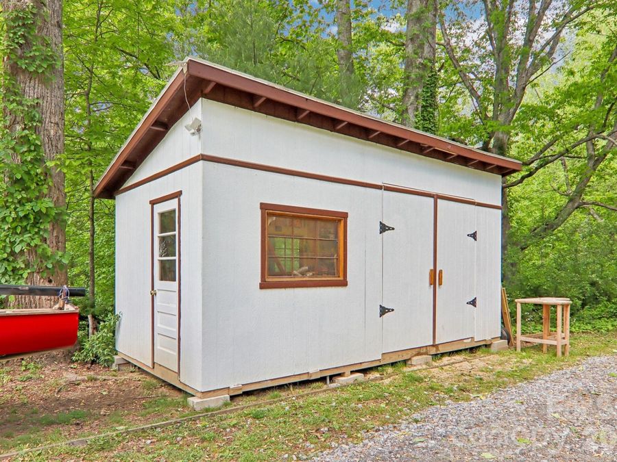 Property Image 37