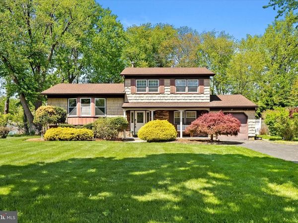 88 STRATFORD DRIVE , MANALAPAN, NJ 07726