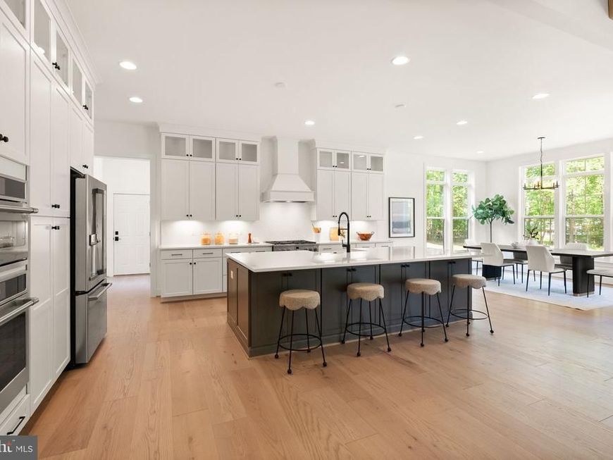 7207 Barnett Road , Bethesda, MD 20817 Main Photo