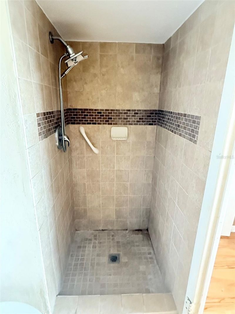 1200 37th Street N, Unit 409, Saint Petersburg, FL 33713 Photo