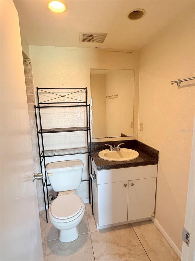 1200 37th Street N, Unit 409, Saint Petersburg, FL 33713 Photo