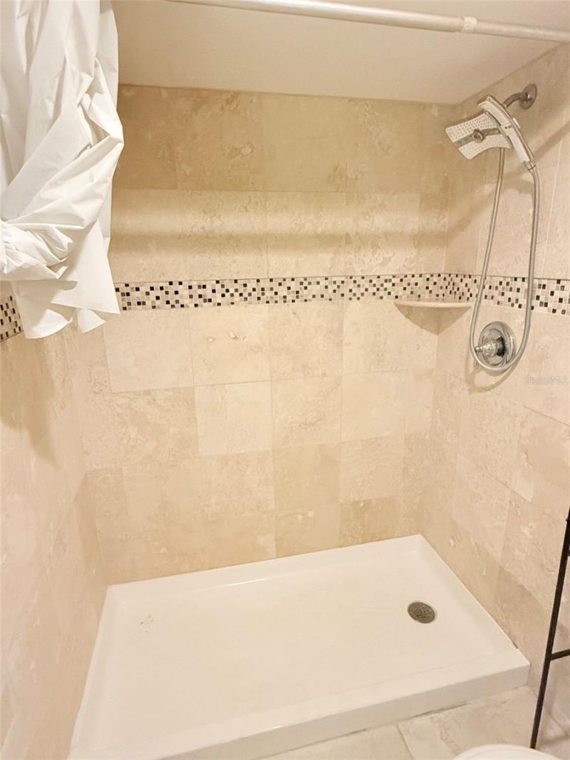 1200 37th Street N, Unit 409, Saint Petersburg, FL 33713 Photo