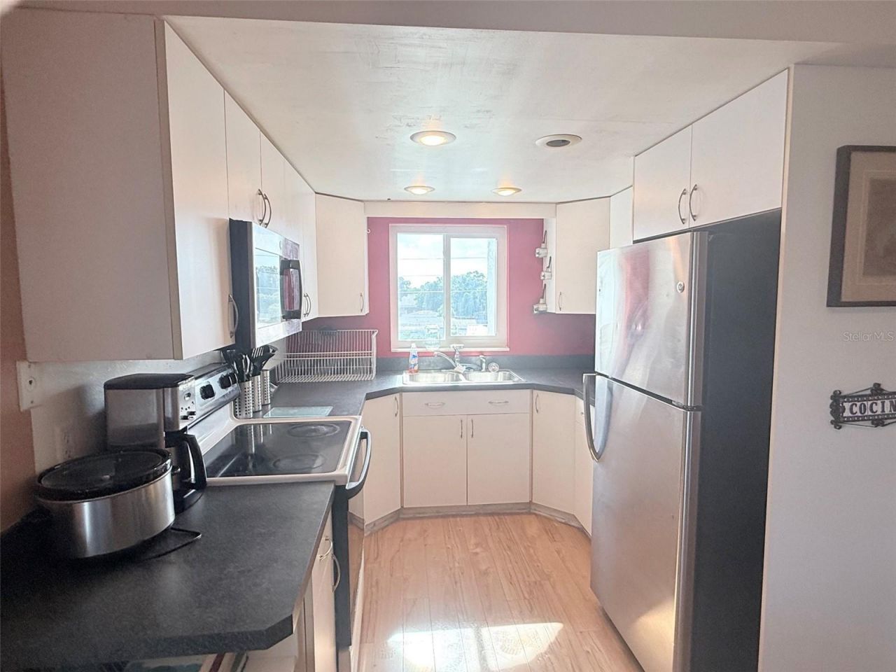 1200 37th Street N, Unit 409, Saint Petersburg, FL 33713 Photo