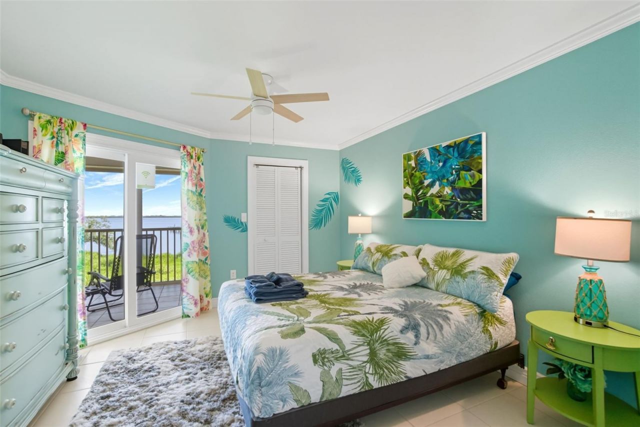 749 Manatee Avenue, Unit 749, Holmes Beach, FL 34217 Photo