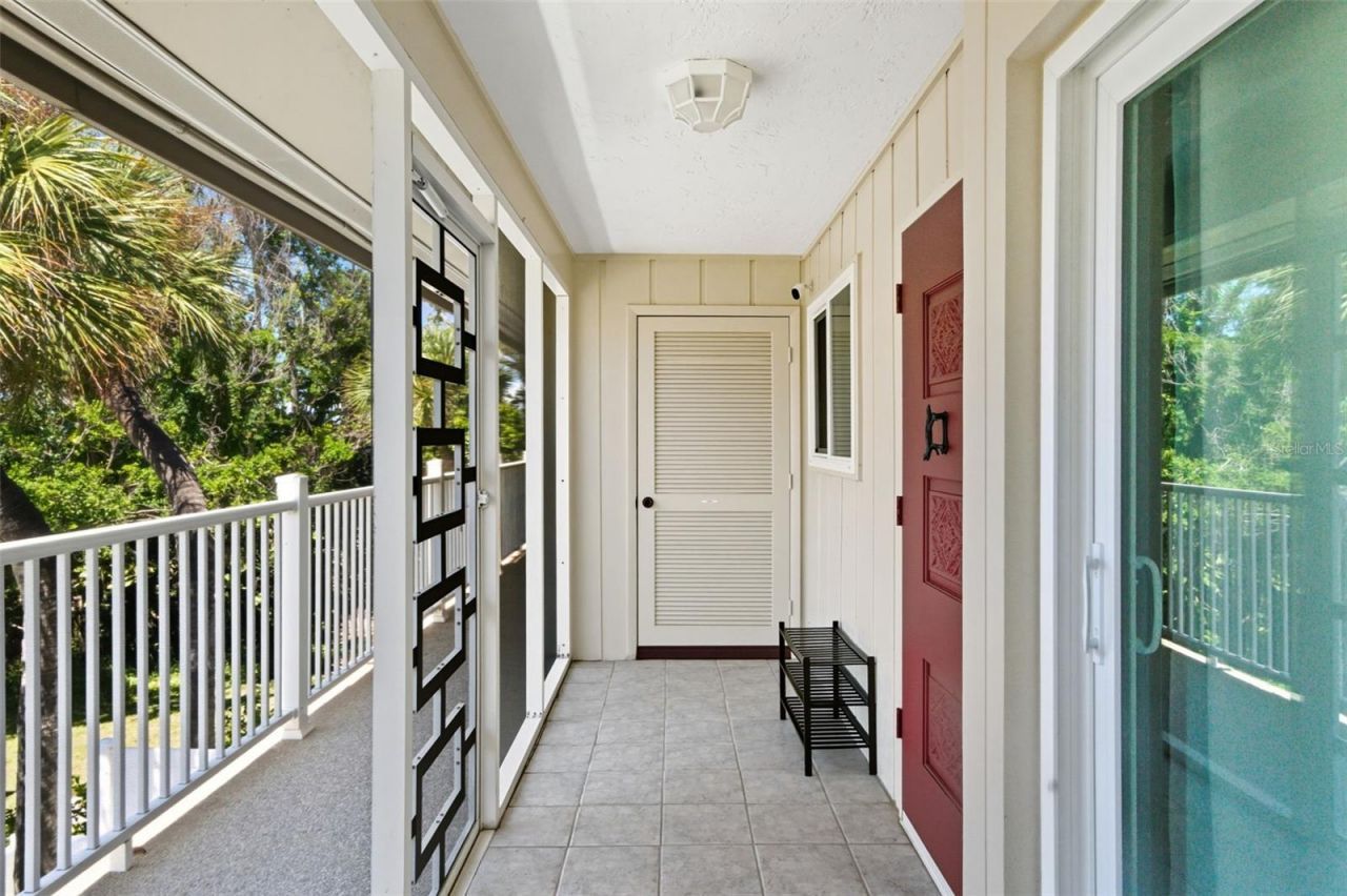 749 Manatee Avenue, Unit 749, Holmes Beach, FL 34217 Photo