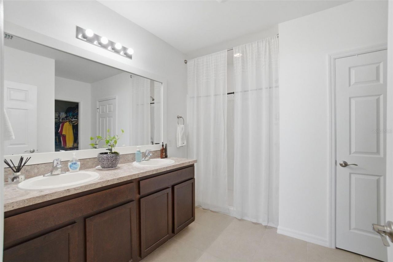 3422 Cancun Court , Cape Coral, FL 33909 Photo
