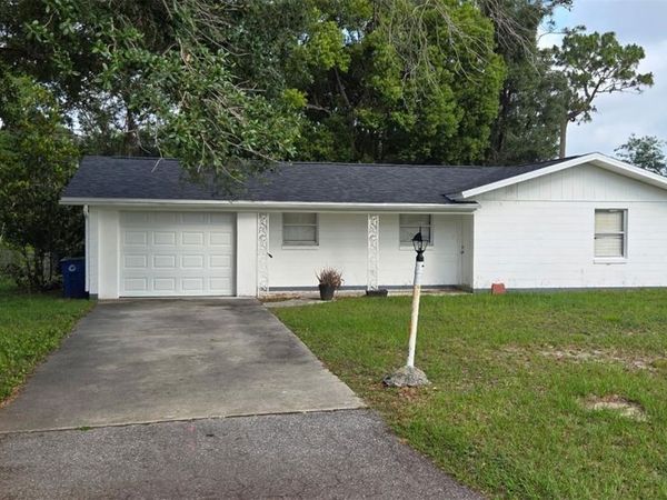 3 BAHIA PLACE LOOP , OCALA, FL 34472