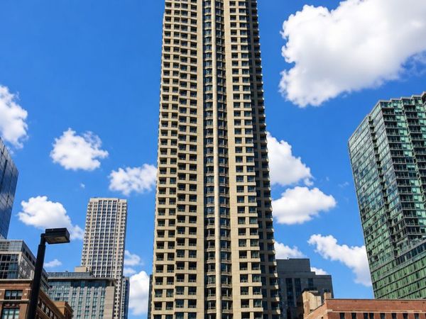 440 N Wabash Avenue, Unit 2811, Chicago, IL 60611