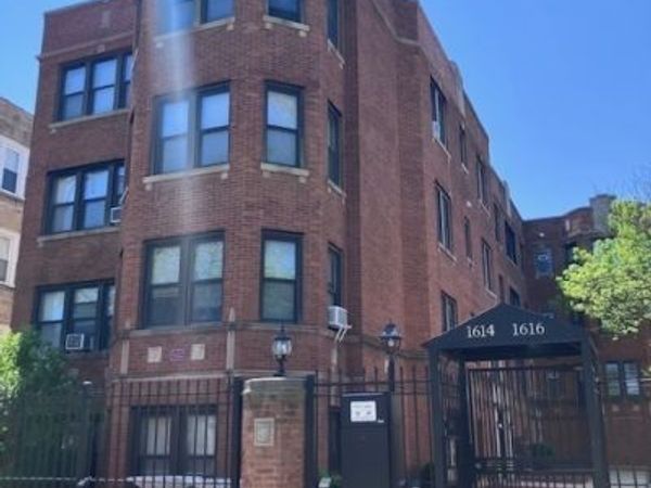 1614 N Harding Avenue, Unit 1W, Chicago, IL 60647