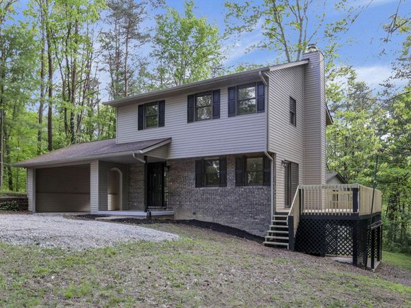 31067 Mays Road , Logan, OH 43138