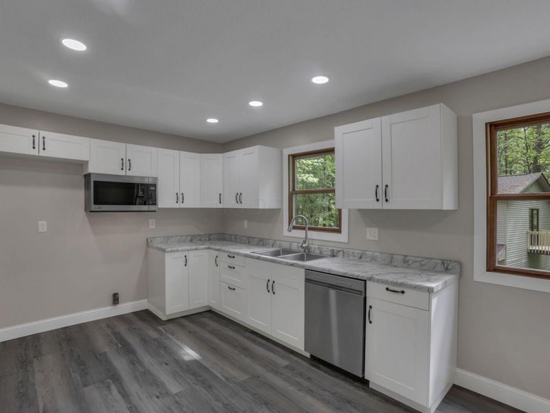 31067 Mays Road , Logan, OH 43138 Photo 8