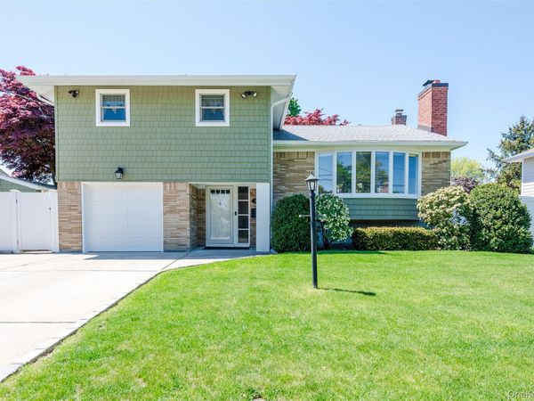 29 Kirkwood Drive , Glen Cove, NY 11542