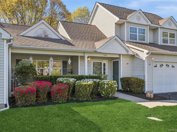 1302 Baltusrol Boulevard , Riverhead, NY 11901