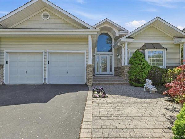 65 Redan Drive, Smithtown, NY 11787
