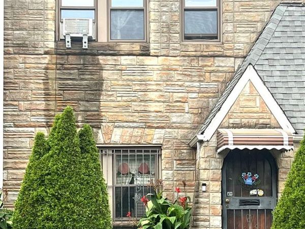 3006 90TH Street, East Elmhurst, NY 11369