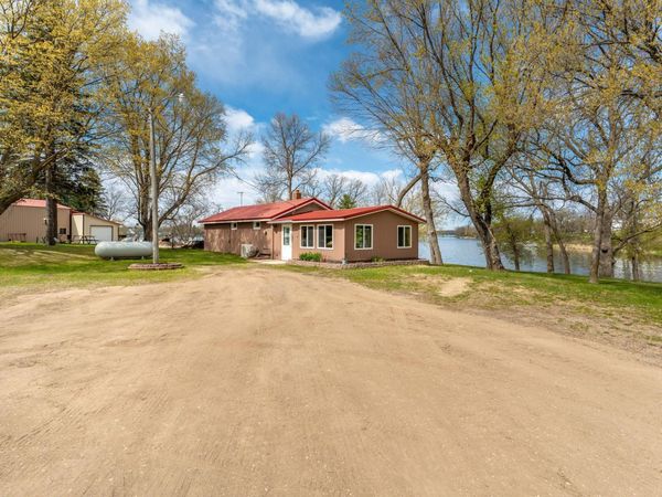 601 Main Street N, Underwood, MN 56586