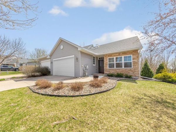 1126 Shumway Court , Faribault, MN 55021