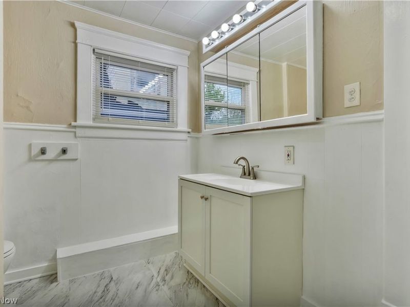 796 Dayton Street , Akron, OH 44310 Photo 16