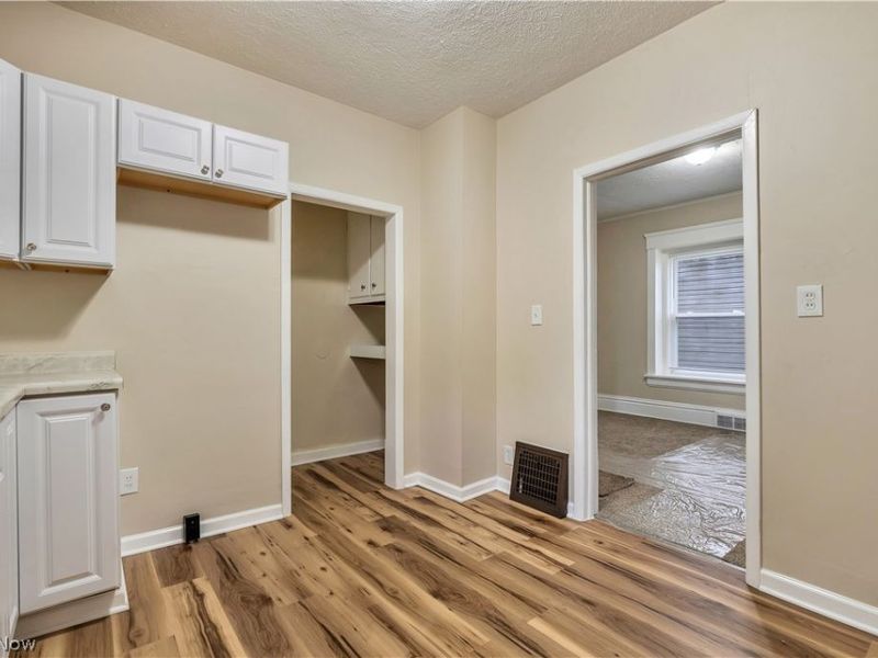 796 Dayton Street , Akron, OH 44310 Photo 5