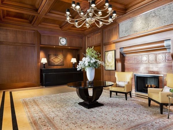 1 Dalton St, Unit 2412, Boston, MA 02115