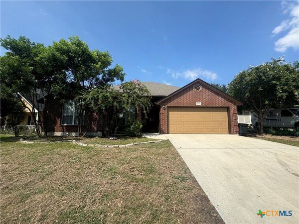 2062 N Ranch Estates Boulevard , New Braunfels, TX 78130