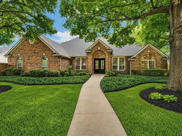 616 Forest Edge Lane , Ovilla, TX 75154
