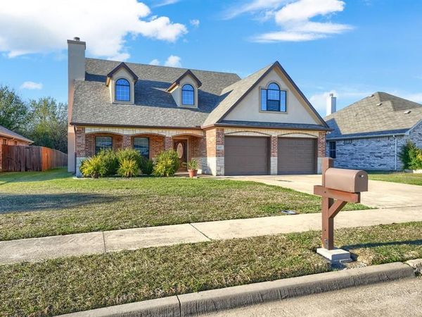 147 Birdsong Lane, Terrell, TX 75160